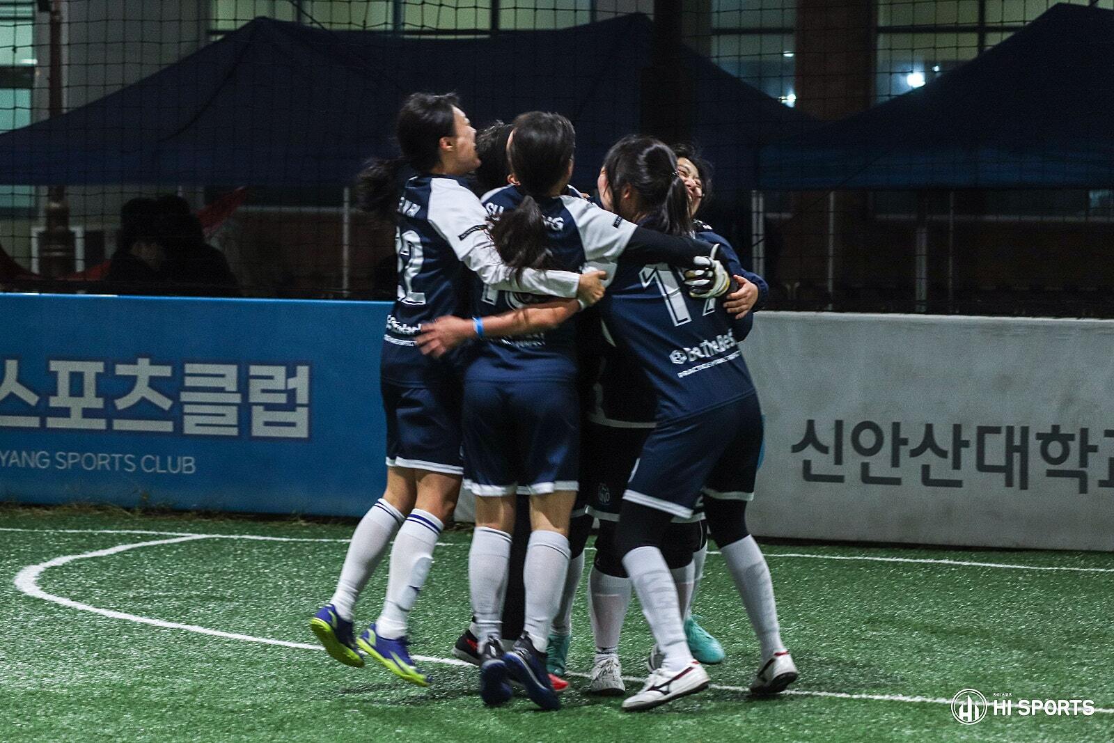 아마추어 여성풋살팀 우노 FS UNO 축구/풋살/족구 대표 이미지 3
