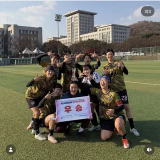 카키 - 축구/풋살/족구 모임 이미지