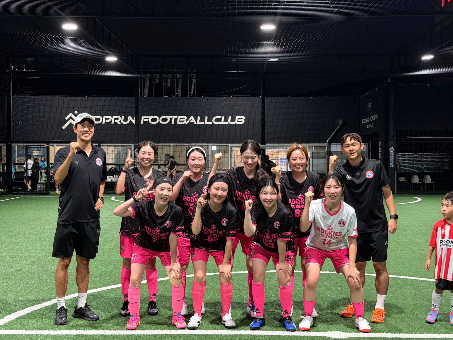루키즈 퀸즈FC 여성반 축구/풋살/족구 대표 이미지 5
